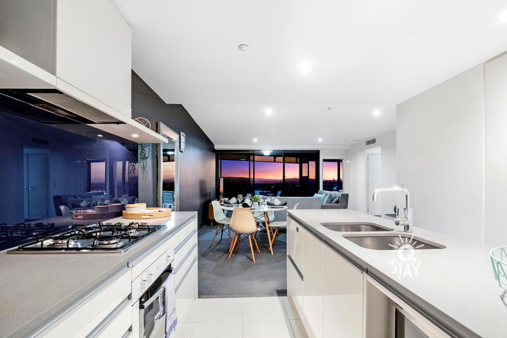 Circle On Cavill Surfers Paradise Mid Week Madness Deal - Q Stay Gold Coast Esterno foto