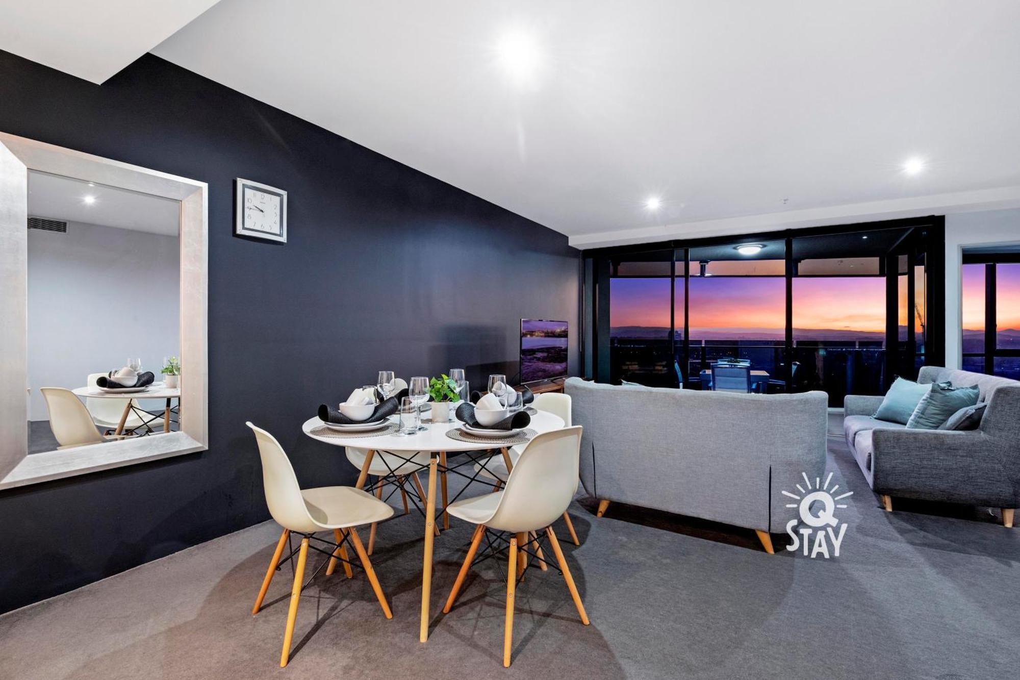 Circle On Cavill Surfers Paradise Mid Week Madness Deal - Q Stay Gold Coast Esterno foto