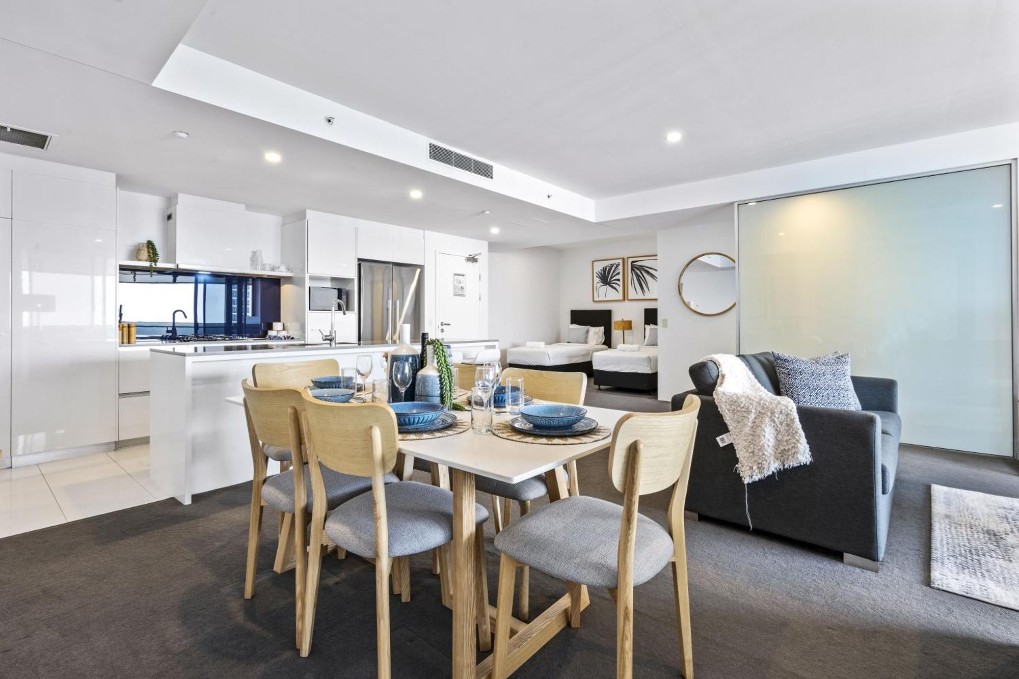 Circle On Cavill Surfers Paradise Mid Week Madness Deal - Q Stay Gold Coast Esterno foto
