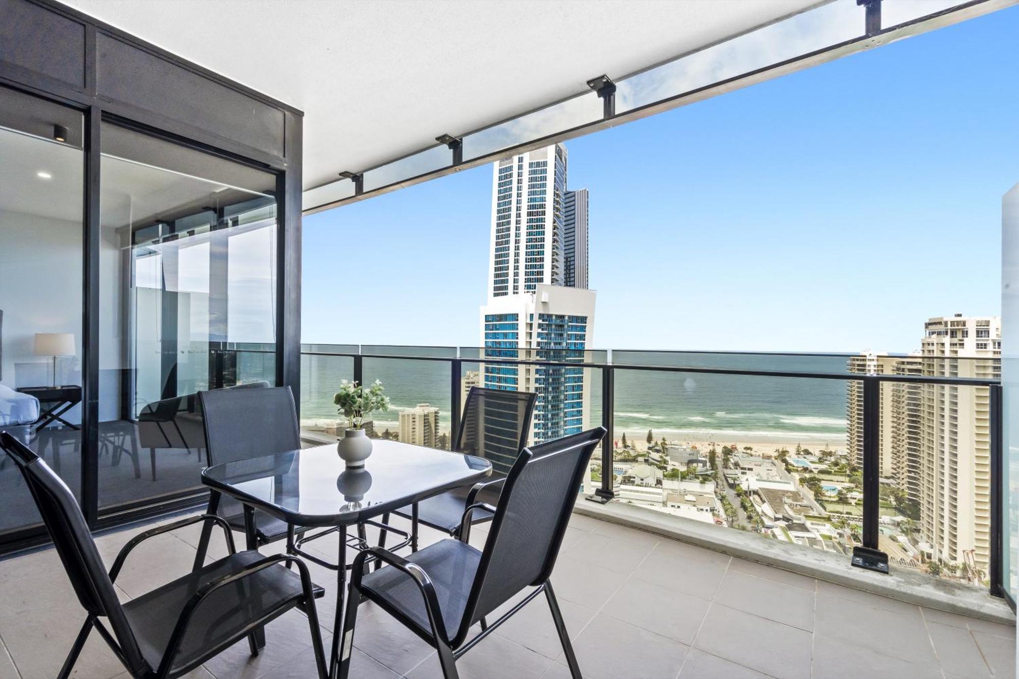 Circle On Cavill Surfers Paradise Mid Week Madness Deal - Q Stay Gold Coast Esterno foto